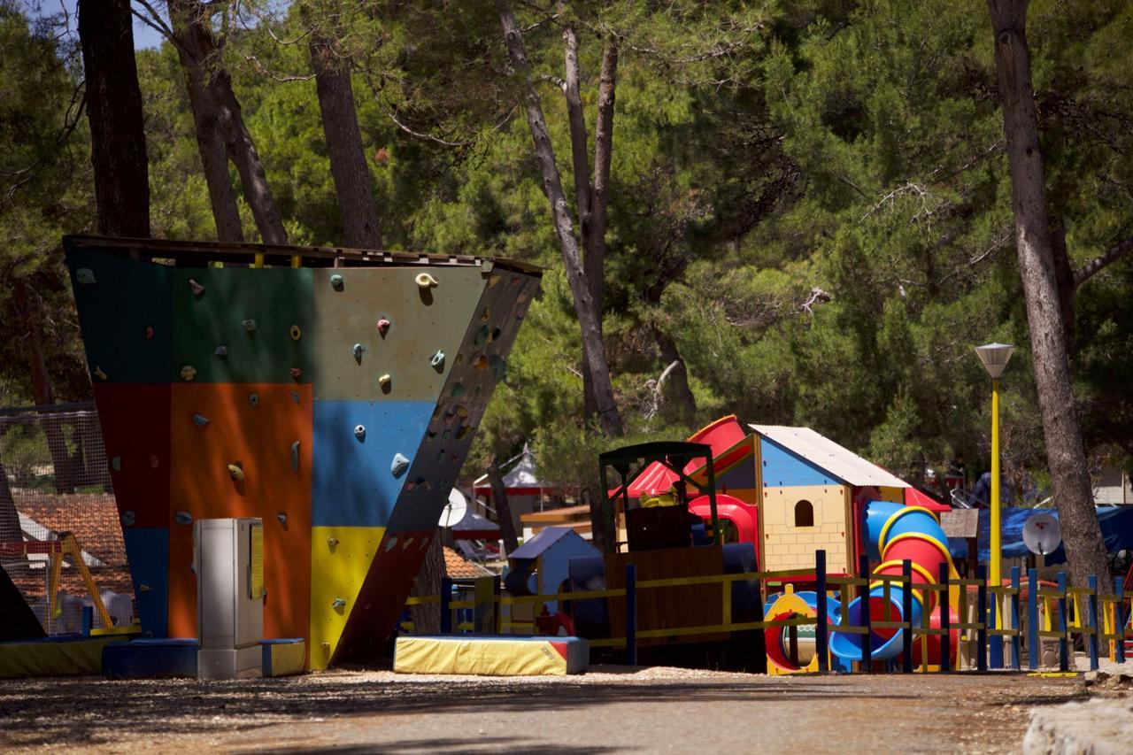 Victoria Mobilehome Camping Village Poljana Mali Lošinj Dış mekan fotoğraf
