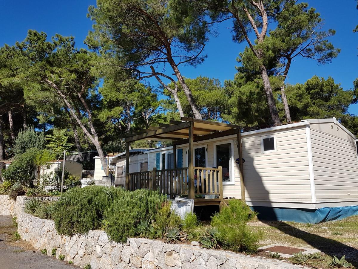 Victoria Mobilehome Camping Village Poljana Mali Lošinj Dış mekan fotoğraf