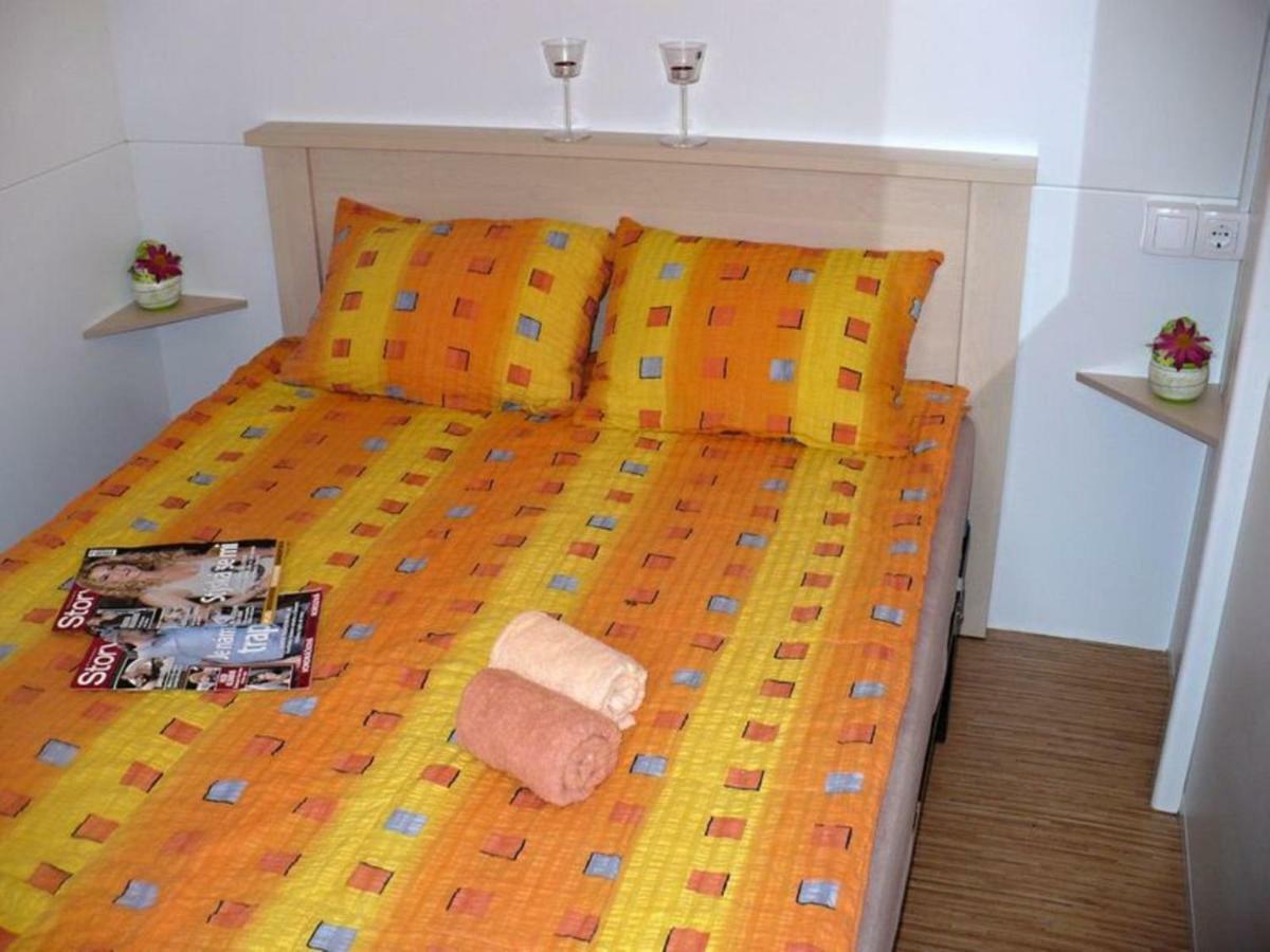 Victoria Mobilehome Camping Village Poljana Mali Lošinj Dış mekan fotoğraf